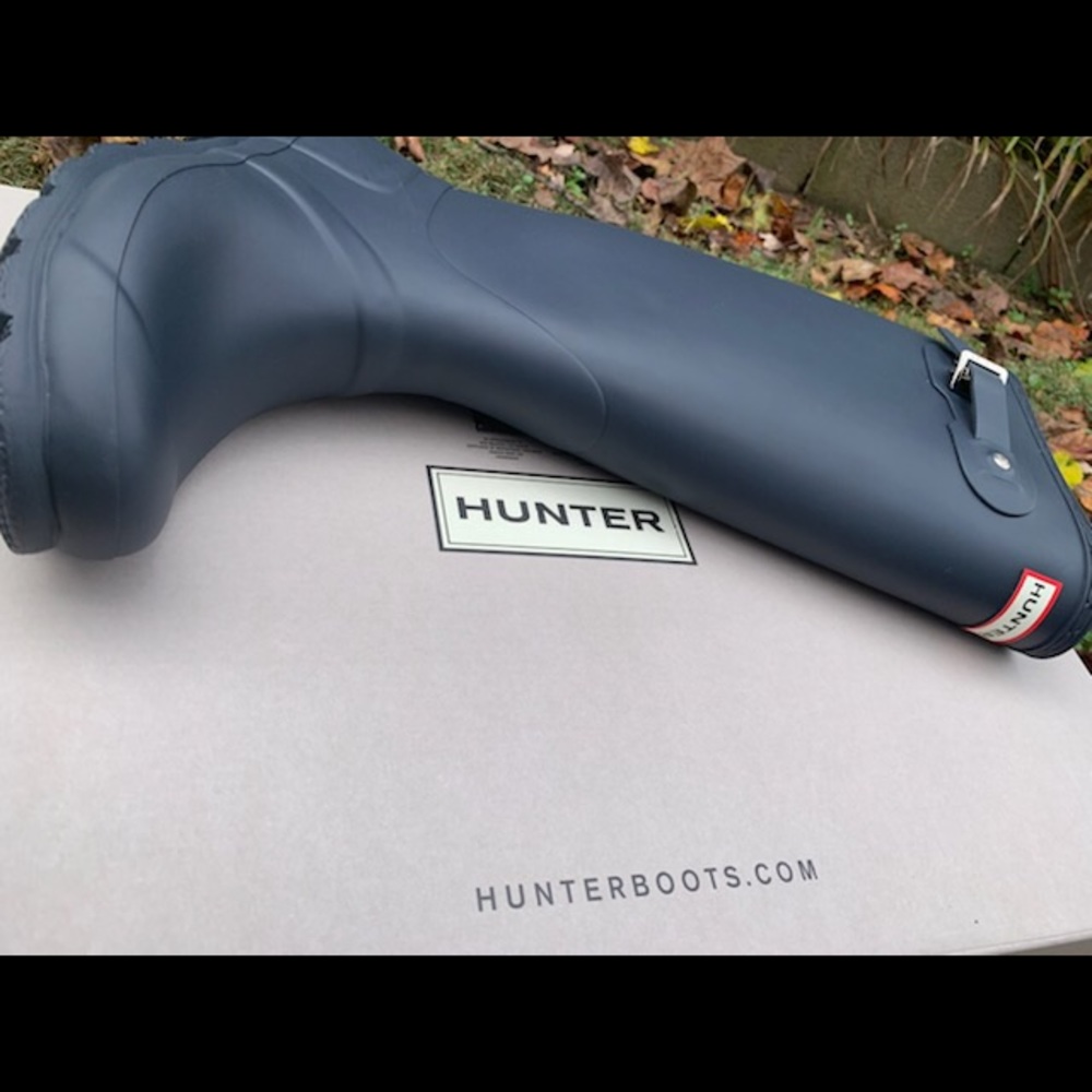 Hunter boot size 7 - Picture 5 of 5